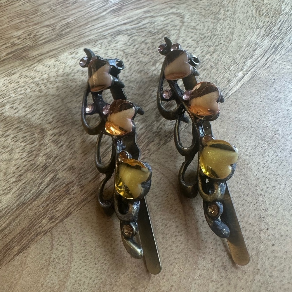 Heart Accent Floral Hair Clips - Amber & Yellow - Picture 6 of 12